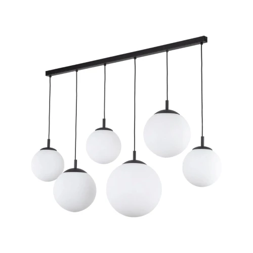 Nowoczesna-lampa-z-kloszami
