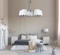 srebrny-5-plomienny-zyrandol-nowoczesny-w-eleganckim-szaro-bezowym-salonie.jpg