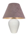 duza-lampa-stolowa-z-rozowym-abazurem.jpg